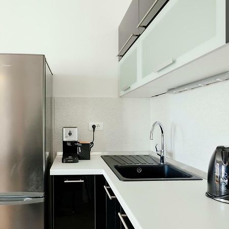 New Luxury Apartment Nives On Seaside Split Exteriör bild