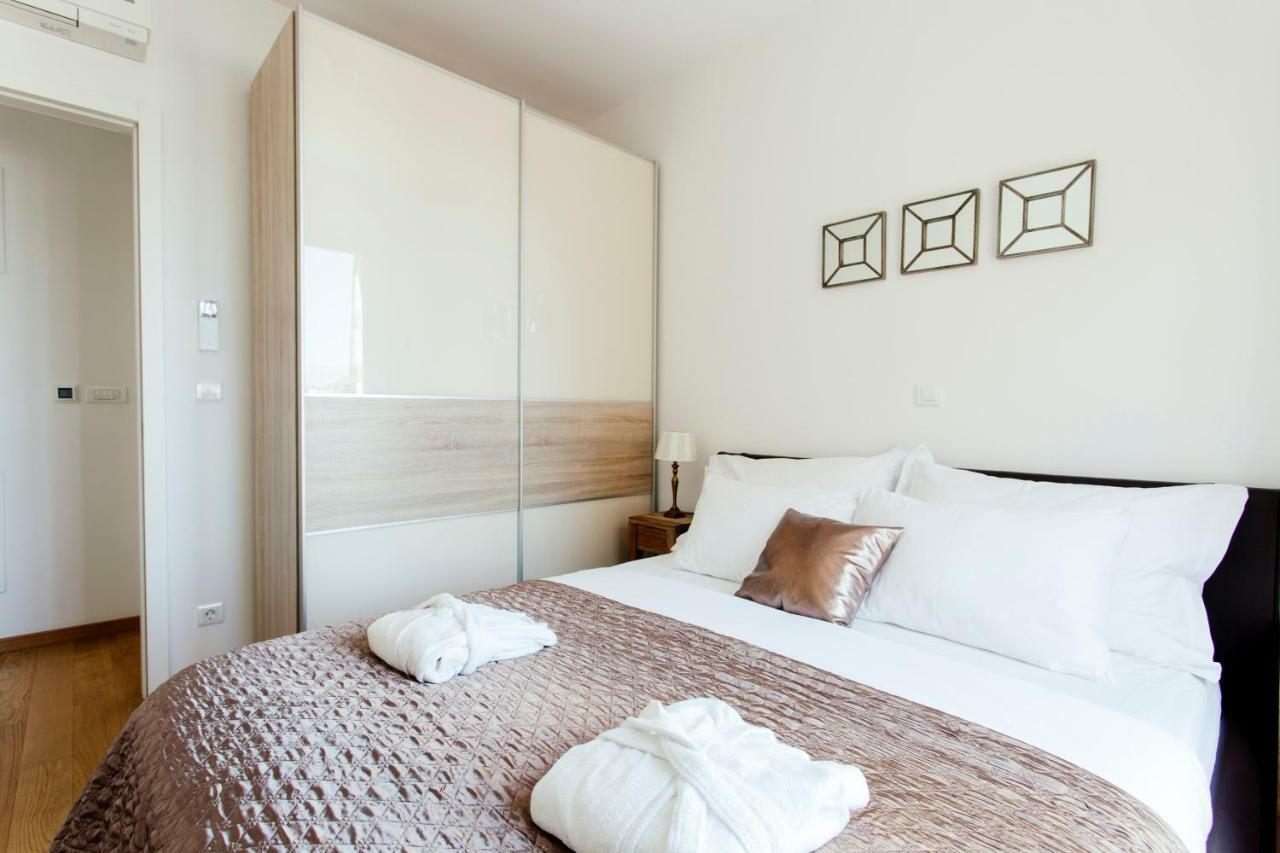 New Luxury Apartment Nives On Seaside Split Exteriör bild
