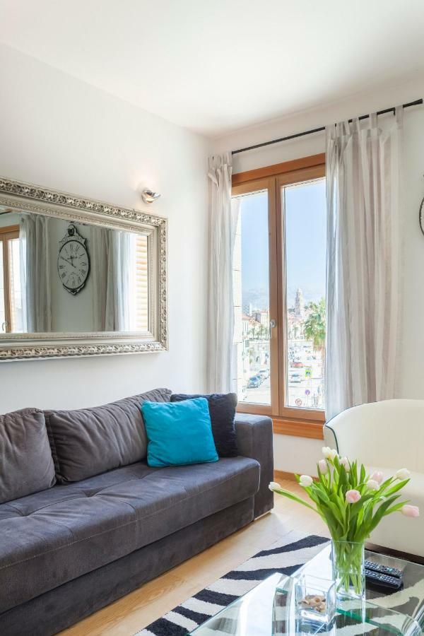 New Luxury Apartment Nives On Seaside Split Exteriör bild